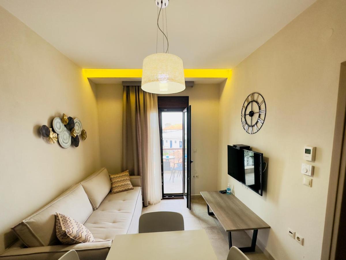 Yulia Luxury Apartments Ouranoupoli Eksteriør bilde