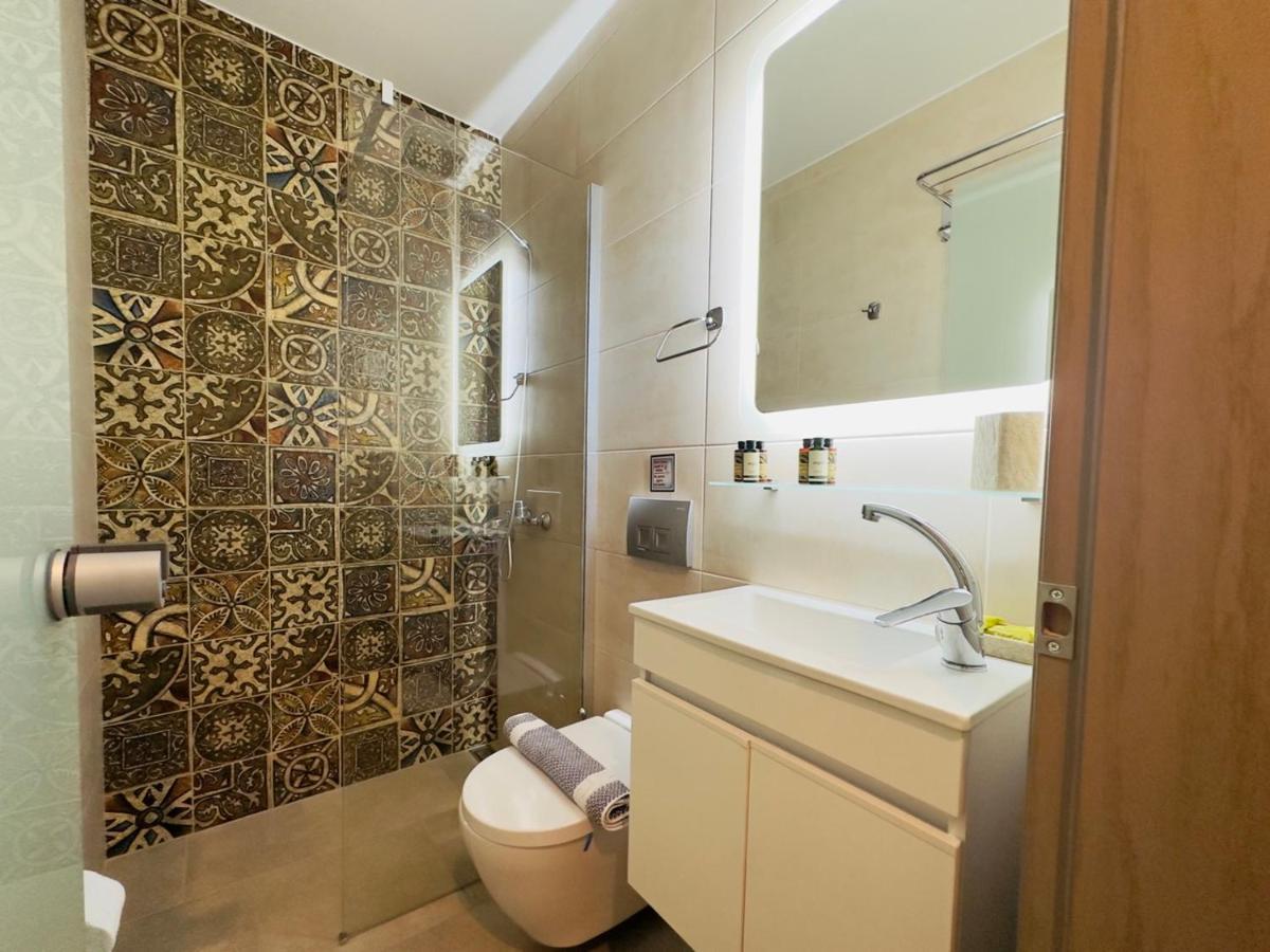 Yulia Luxury Apartments Ouranoupoli Eksteriør bilde