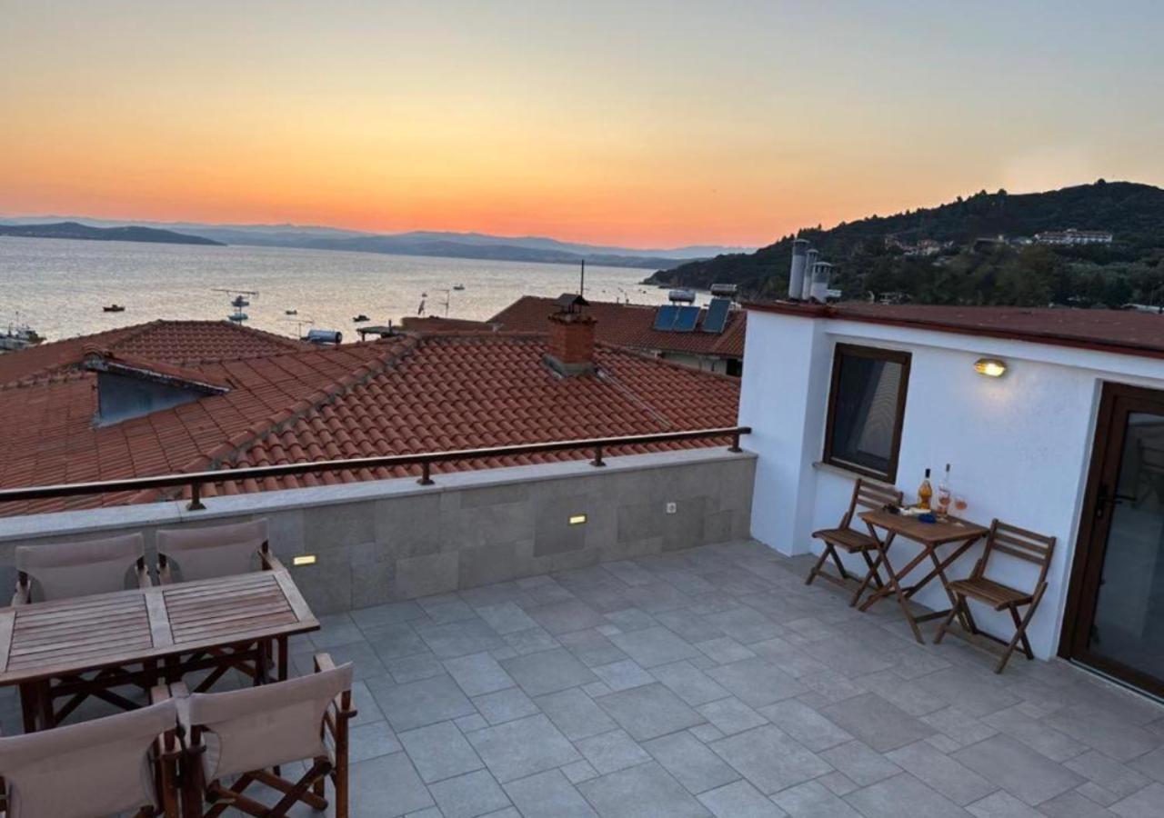 Yulia Luxury Apartments Ouranoupoli Eksteriør bilde